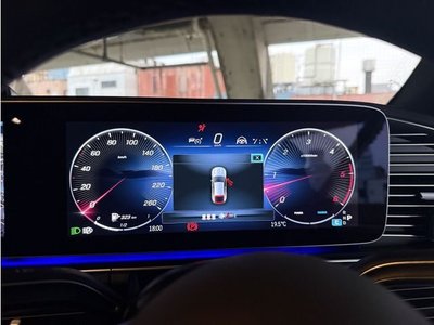 MERCEDES-BENZ GLE - 10