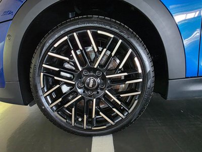 صورة 6 لـ 2025 MINI COOPER S