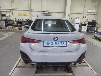 BMW I4 - 2
