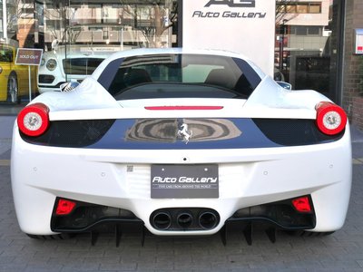 FERRARI 458 ITALIA - 8