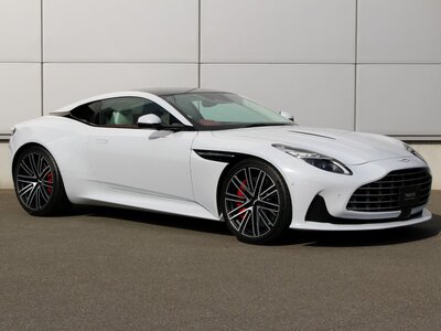 ASTON MARTIN DB12 - 2