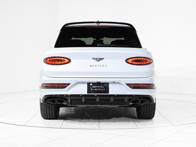 BENTLEY BENTAYGA - 3