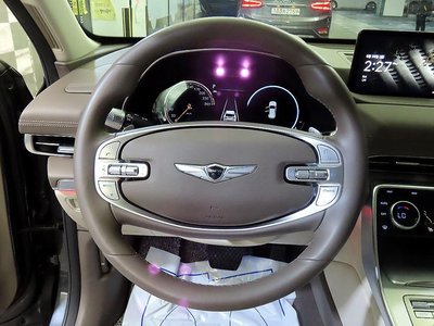 GENESIS GV80 - 8