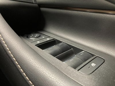 صورة مصغرة 32 لـ 2023 Toyota ALPHARD