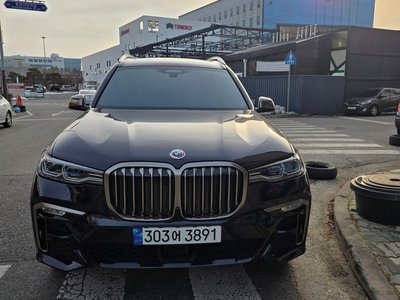 BMW X7 - 1
