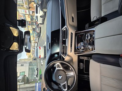 BMW X7 - 8
