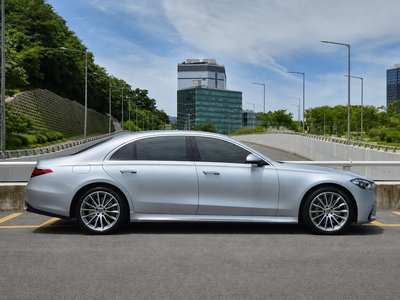2021 Mercedes-BENZ S-CLASS photo 3
