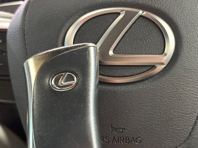 2023 Lexus NX — миниатюра 31