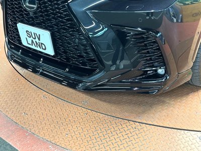 صورة 3 لـ 2023 Lexus NX