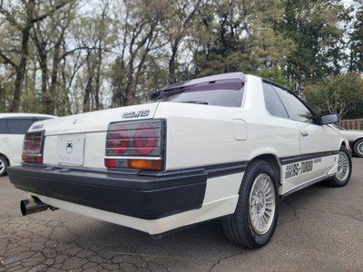 NISSAN SKYLINE COUPE - 2