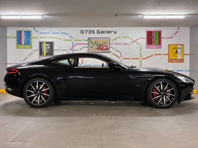 2017 Aston Martin DB11 — фото 16