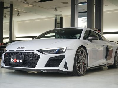 AUDI R8 - 7