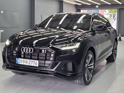 2023 AUDI Q8 — фото 1