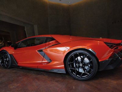LAMBORGHINI REVUELTO - 7