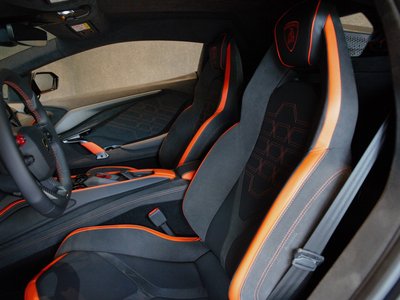 LAMBORGHINI REVUELTO - 2
