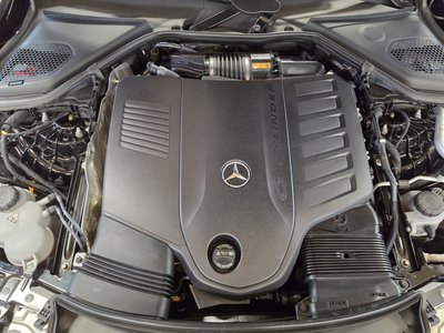 MERCEDES-BENZ E-CLASS - 7