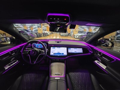 MERCEDES-BENZ E-CLASS - 10