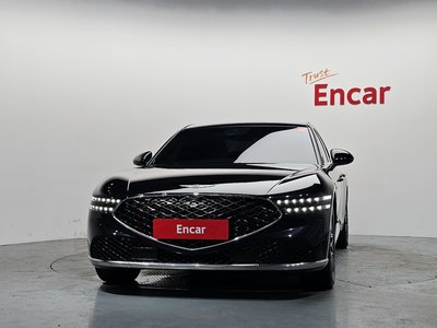 صورة 2 لـ 2022 Genesis G90 (RS4)