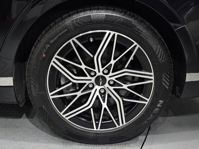 صورة 8 لـ 2022 Genesis G90 (RS4)
