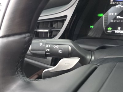 صورة مصغرة 28 لـ 2025 Lexus ES