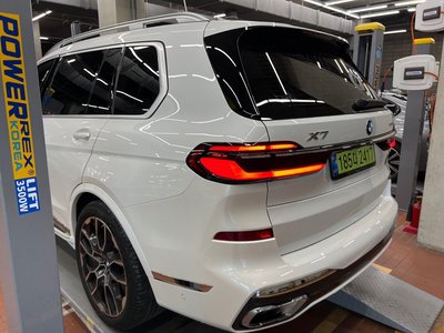 BMW X7 - 4