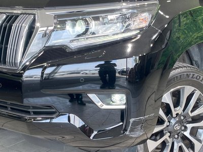 2022 Toyota LAND CRUISER PRADO — миниатюра 13