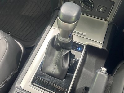 2022 Toyota LAND CRUISER PRADO — миниатюра 24