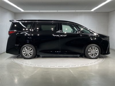 صورة 4 لـ 2025 Toyota ALPHARD