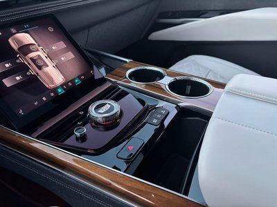 2025 Cadillac ESCALADE photo 44