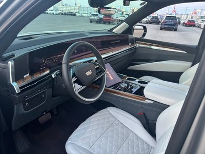 2025 Cadillac ESCALADE 照片 15
