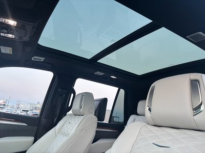 صورة 3 لـ 2025 Cadillac ESCALADE