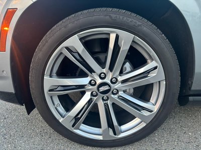 2025 Cadillac ESCALADE 照片 14
