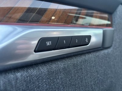 2025 Cadillac ESCALADE photo 26