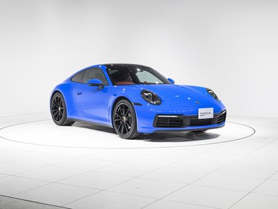PORSCHE 911 - 4