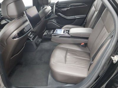 AUDI A8 - 5
