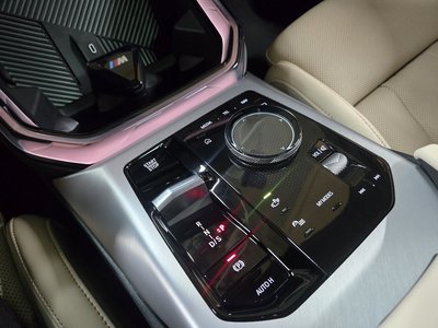 2025 BMW X3 — миниатюра 11