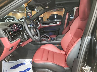 صورة مصغرة 11 لـ 2025 Porsche CAYENNE