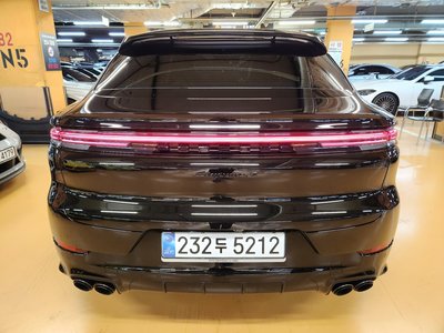 2025 Porsche CAYENNE 照片 6