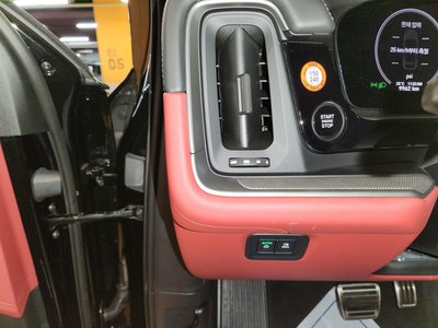 صورة مصغرة 14 لـ 2025 Porsche CAYENNE