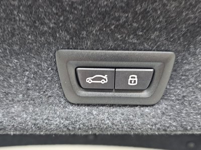 صورة مصغرة 23 لـ 2025 BMW 3 SERIES