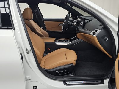 صورة مصغرة 16 لـ 2025 BMW 3 SERIES