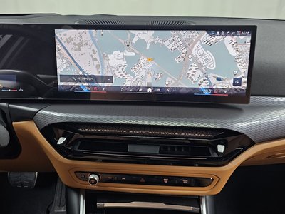 صورة مصغرة 19 لـ 2025 BMW 3 SERIES