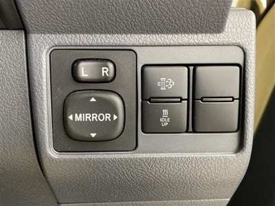 2024 Toyota LAND CRUISER 70 thumbnail 13