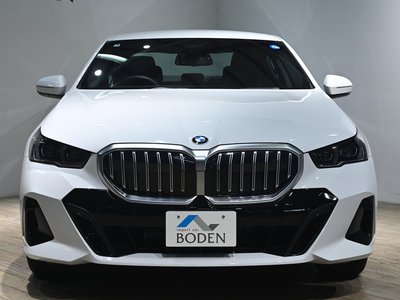 صورة مصغرة 33 لـ 2025 BMW 5 SERIES