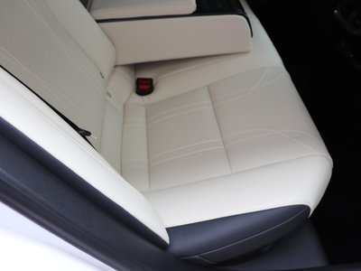 2021 Lexus ES — миниатюра 53