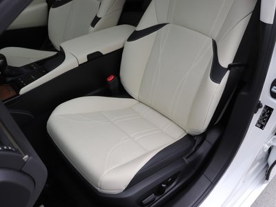 2021 Lexus ES — миниатюра 13