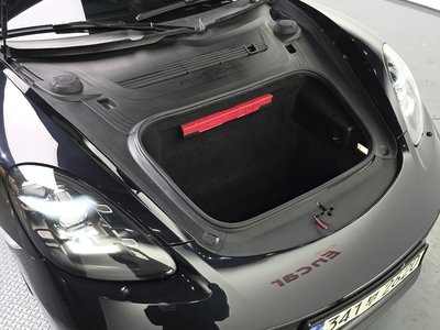 PORSCHE 718 CAYMAN - 7