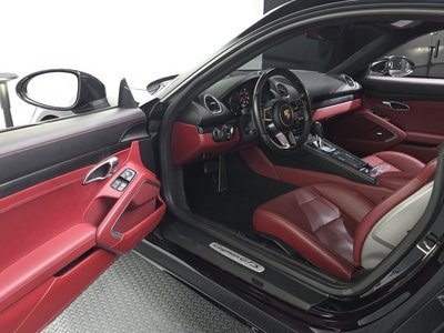 PORSCHE 718 CAYMAN - 10