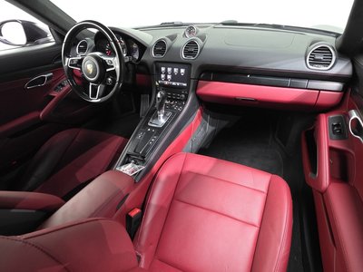 PORSCHE 718 CAYMAN - 5