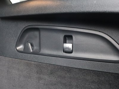 صورة مصغرة 63 لـ 2021 Mercedes-BENZ GLC